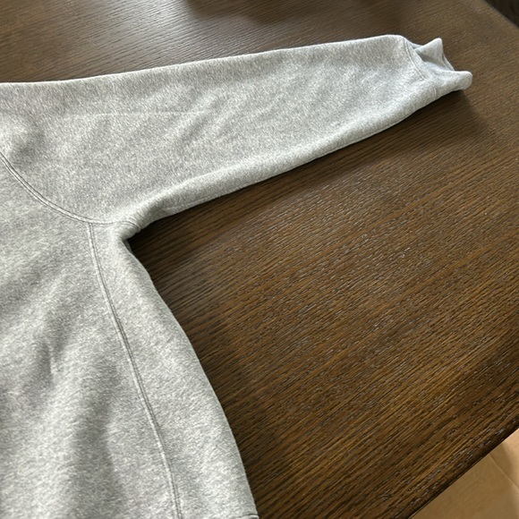 Gray Nike hoodie men’s L good condition - Picture 8 of 9